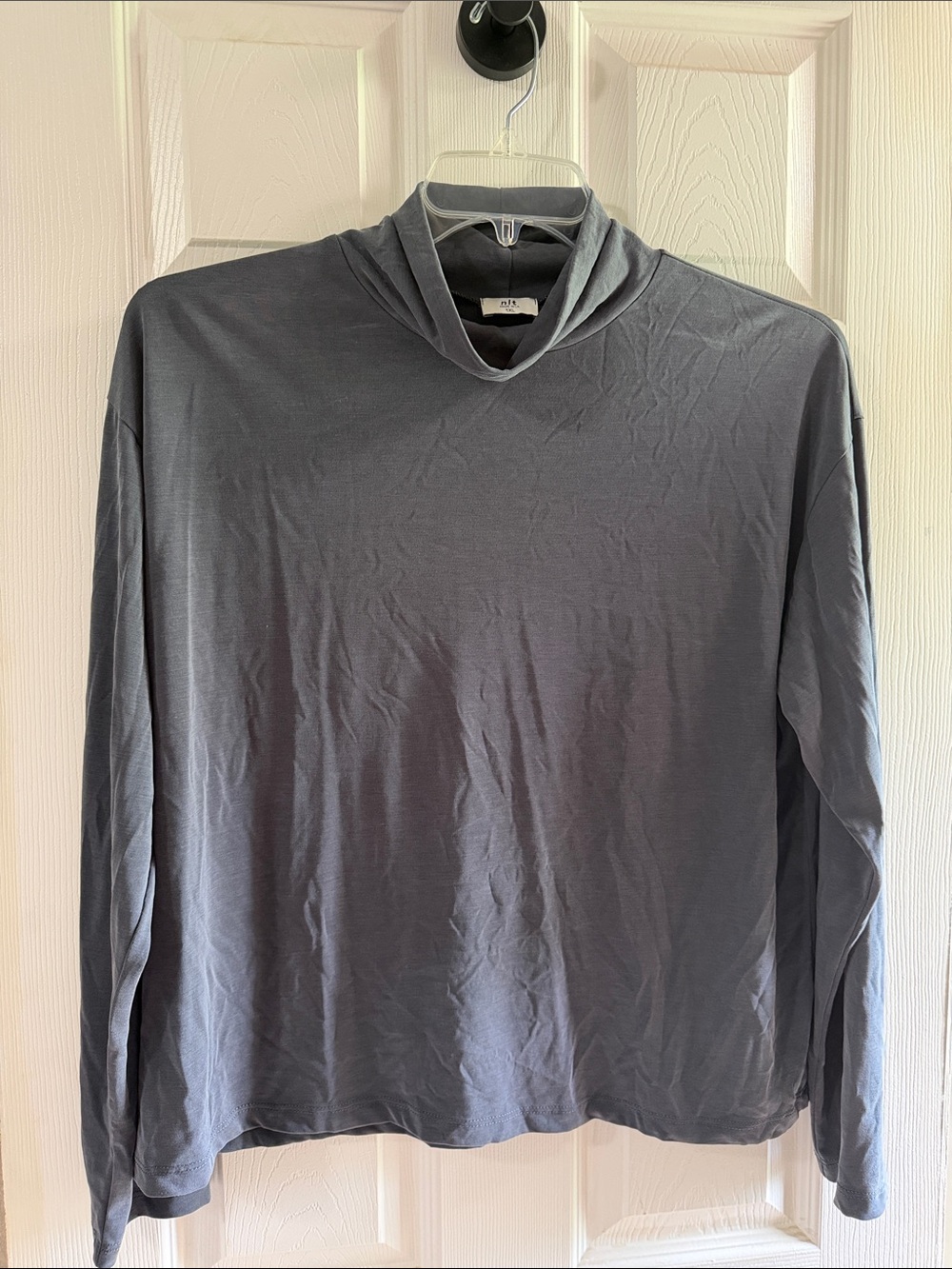 N/T Women’s 1XL Gray Lightweight Long Sleeve Turtleneck Top
